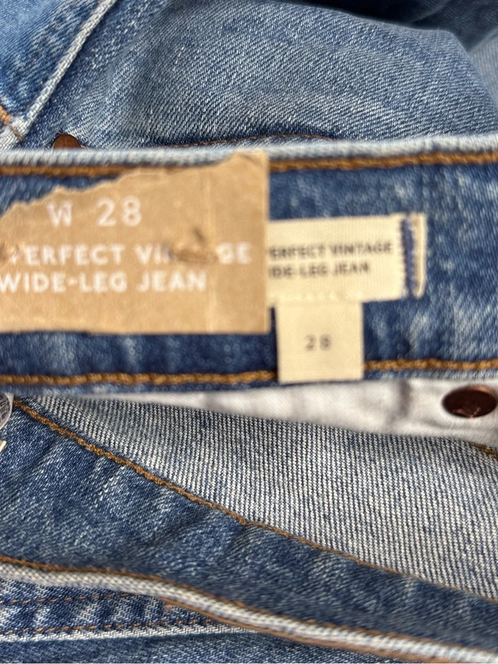 Madewell Perfect Vintage Wide Leg Jeans in Morea Wash - Picture 5 of 9